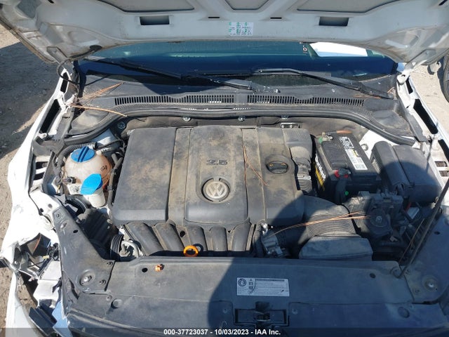 2012 VOLKSWAGEN JETTA SEDAN SE VIN: 3VWDX7AJXCM080788