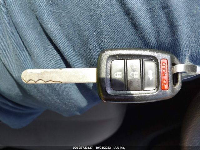 19XFC2F66KE038951 Honda Civic Sedan Lx