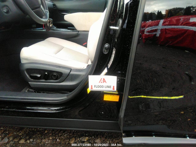 2023 Lexus UX, VIN: JTHP9JBH5P2069843