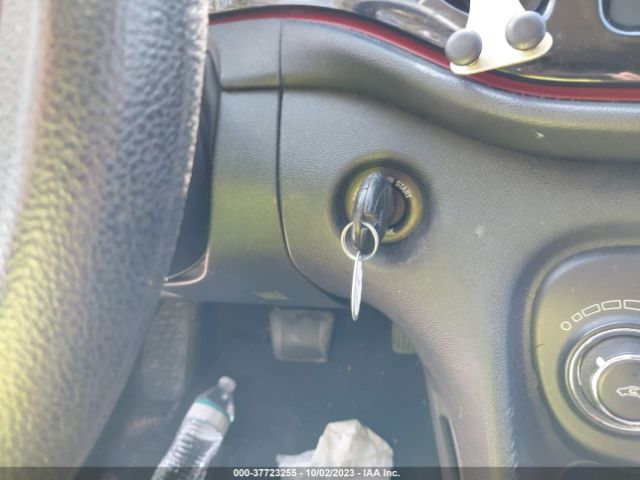 1C3CDFAA5GD504188 Dodge DART SE