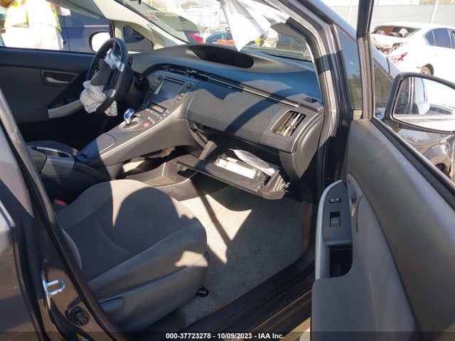Toyota Prius Four/five/three/one/two 2014 JTDKN3DU7E0361578 Image 5