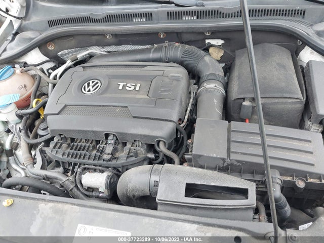 3VWB17AJ1EM385298 Volkswagen Jetta Sedan Se W/connectivity