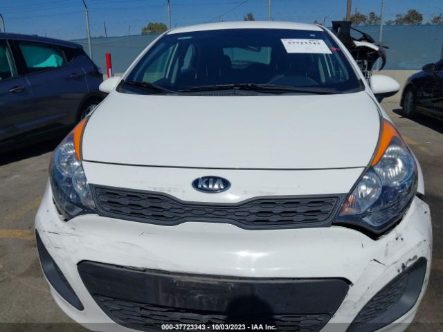 KNADM5A33F6459621 KIA RIO LX