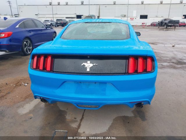 1FA6P8AM3H5203068 Ford Mustang V6
