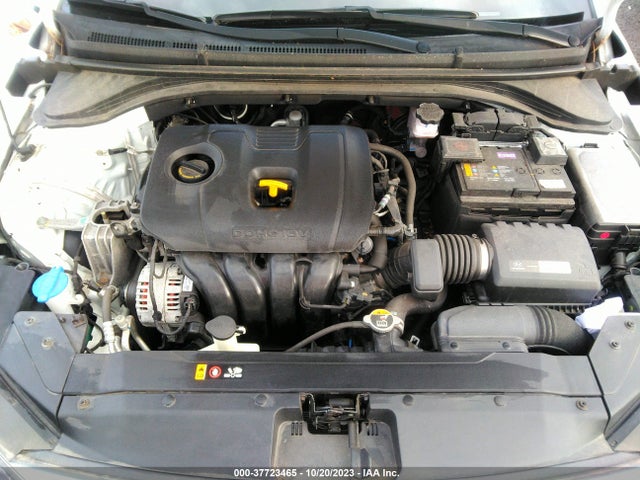 Hyundai ELANTRA SE 2019 5NPD74LF6KH412952 Image 10