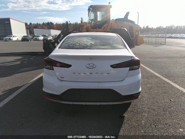 Hyundai ELANTRA SE 2019 5NPD74LF6KH412952 Image 15