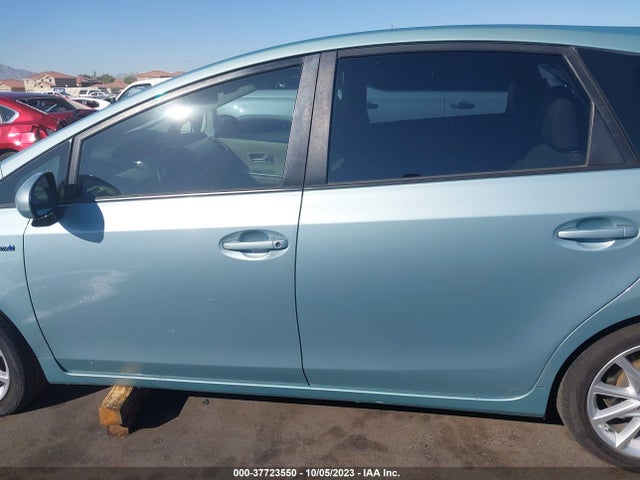 Toyota Prius V Two/three/five 2014 JTDZN3EU9E3326035 Image 6