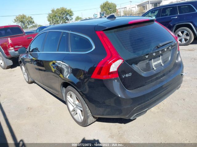 YV126MEB6F1192045 Volvo V60 T5 Drive-e Premier
