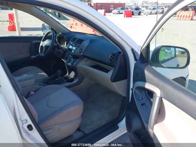 2007 TOYOTA RAV4 VIN: JTMBD33V575079099