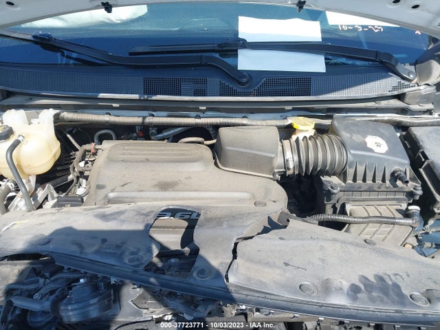 Chrysler Pacifica Limited 2018 2C4RC1GG3JR172120 Image 10