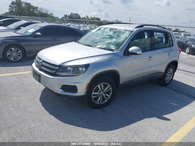 WVGAV7AX7GW576343 Volkswagen TIGUAN S