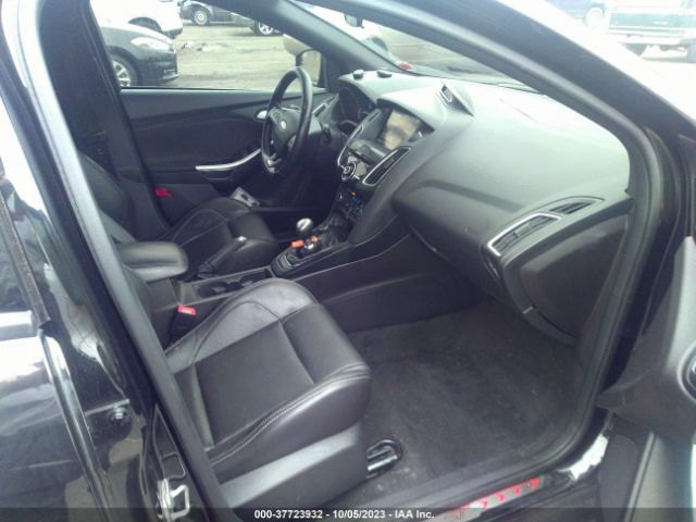 1FADP3L91FL352977 Ford FOCUS ST