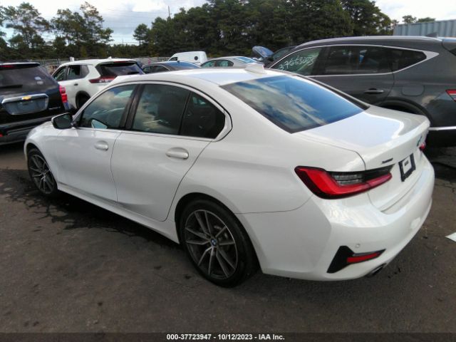 2021 BMW 330I 3MW5R7J04M8B50947 Photo 2