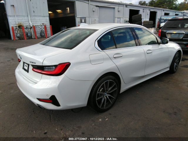2021 BMW 330I 3MW5R7J04M8B50947 Photo 3