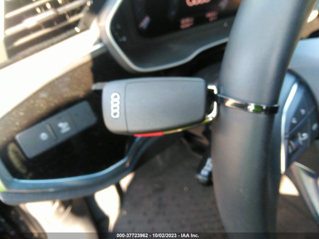 WA1DECF38P1082967 Audi Q3 S Line Premium