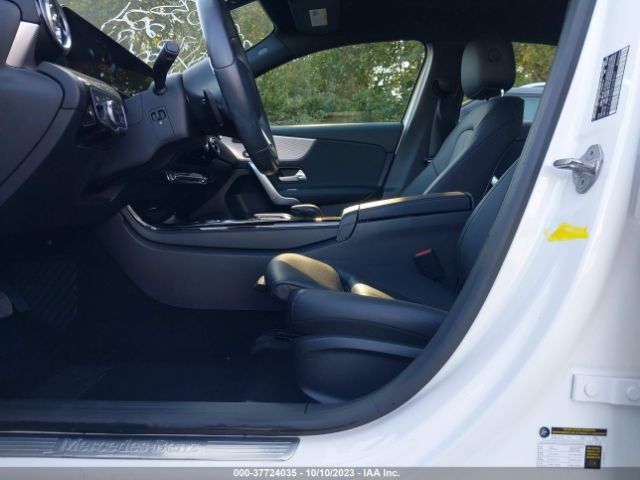 W1K3G4FB6MJ268307 Mercedes-Benz A-class A 220