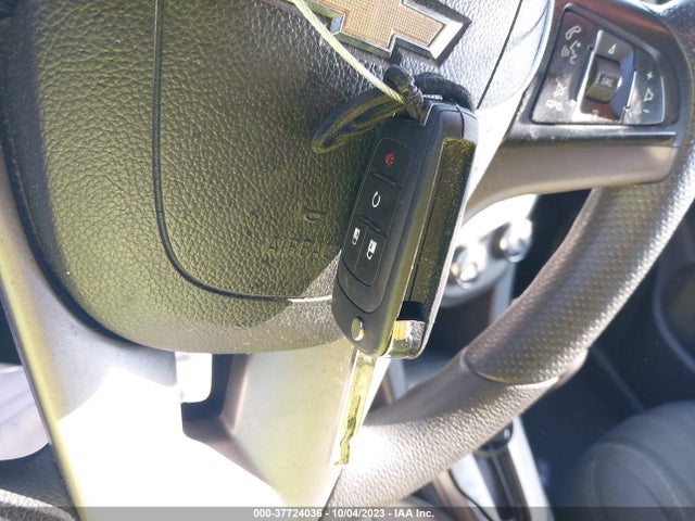 Chevrolet SONIC LT 2014 1G1JC6SB7E4196234 Image 11