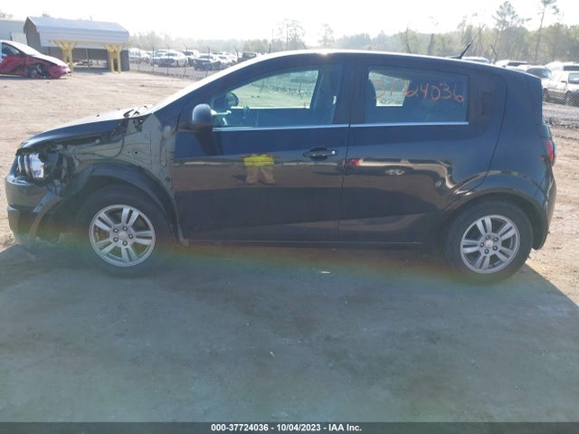 Chevrolet SONIC LT 2014 1G1JC6SB7E4196234 Image 14