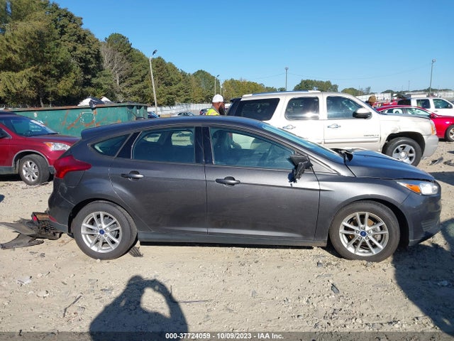 2015 FORD FOCUS SE VIN: 1FADP3K26FL365583