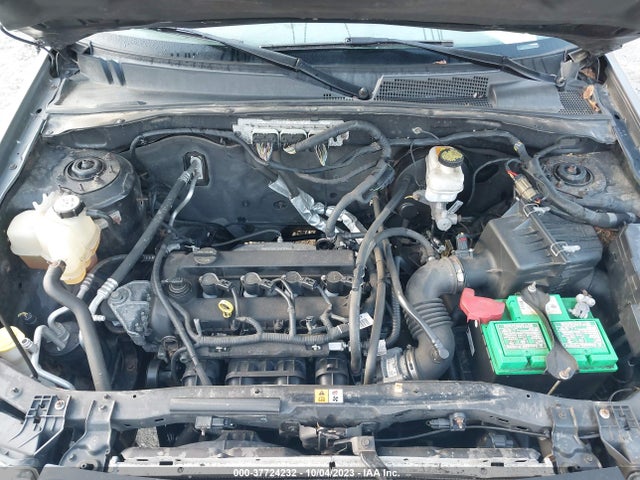 2011 FORD ESCAPE XLT VIN: 1FMCU9D79BKA18903