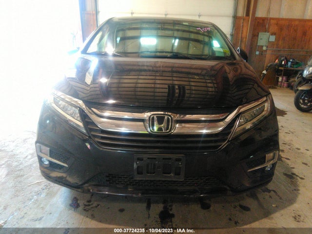 Honda Odyssey Touring 2018 5FNRL6H87JB007221 Image 12