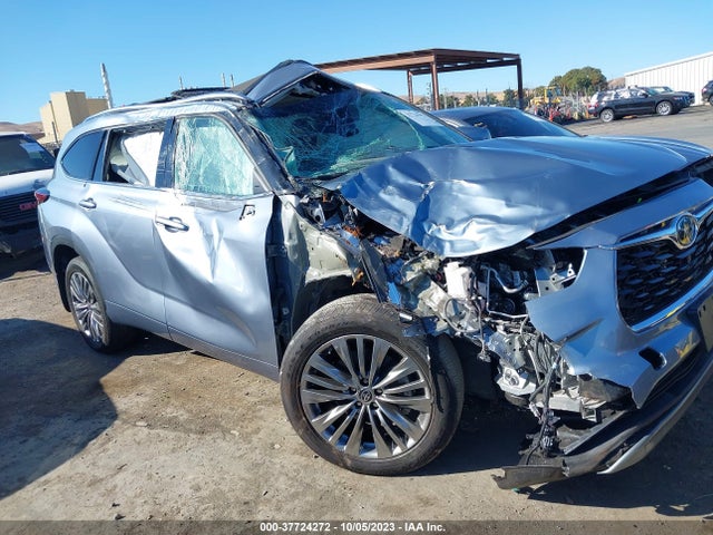 2021 TOYOTA HIGHLANDER PLATINUM VIN: 5TDFZRBH8MS159598