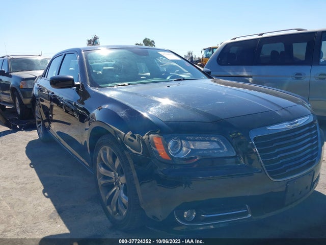 2014 CHRYSLER 300 300S VIN: 2C3CCABG8EH228825