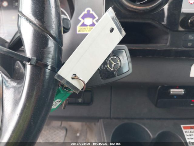 WD3PF1CD4KP068016 Mercedes-Benz SPRINTER CARGO VAN