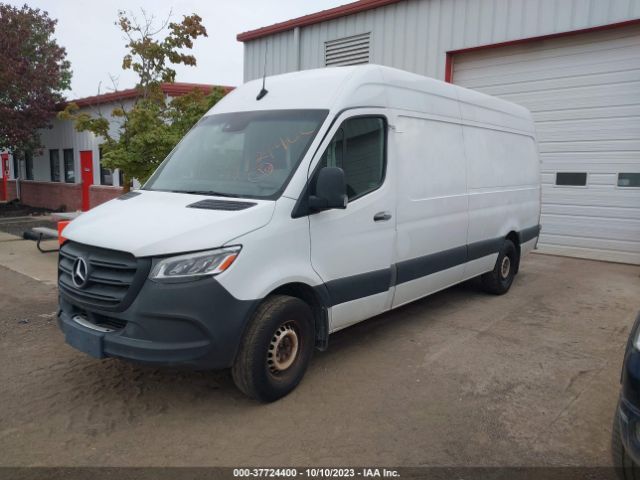 WD3PF1CD4KP068016 Mercedes-Benz SPRINTER CARGO VAN