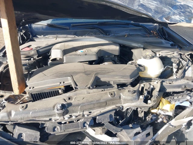 WBA3C3G50FNS74069 BMW 3 Series 320i Xdrive