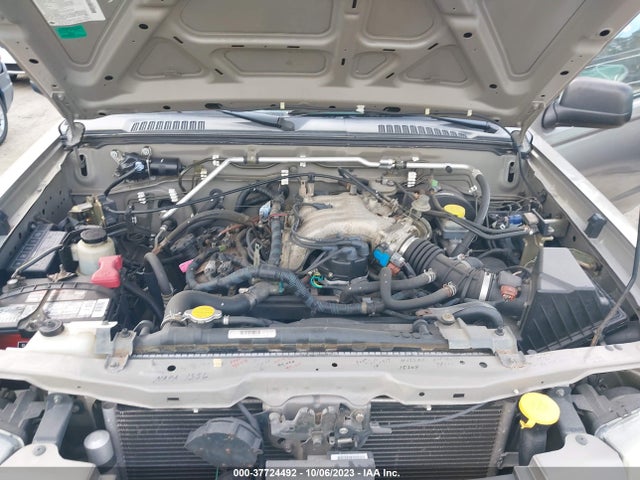 2004 NISSAN FRONTIER 4WD XE VIN: 1N6ED29Y84C434652
