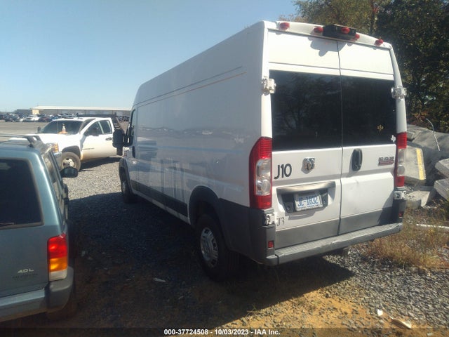 3C6TRVDG1JE116069 RAM Promaster Cargo Van