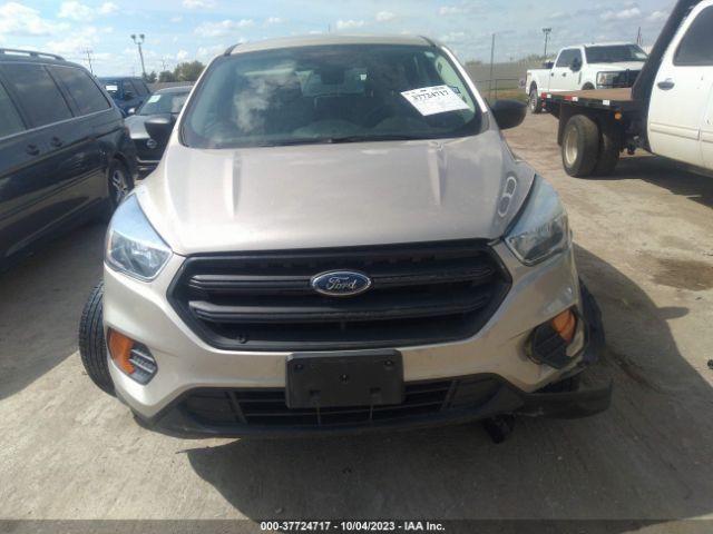 1FMCU0F78HUC87352 Ford ESCAPE S