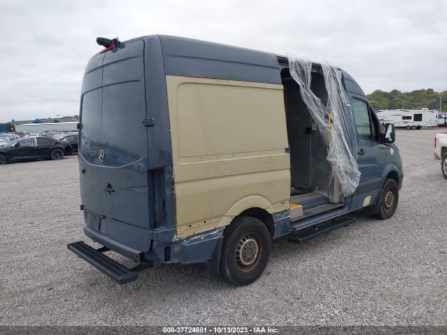 WD3PE7CD5JP647570 Mercedes-Benz SPRINTER CARGO VAN