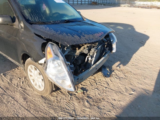 Nissan Versa S Plus 2015 3N1CN7AP4FL951898 Image 12