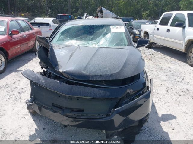 1G1105SA2HU144055 Chevrolet IMPALA 1LT
