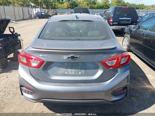 Chevrolet CRUZE LT 2018 1G1BE5SMXJ7248152 Image 16