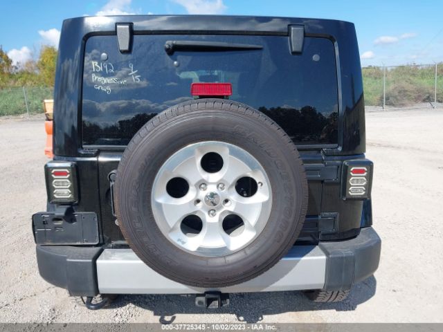 1C4BJWEG4FL717622 Jeep Wrangler Unlimited Sahara