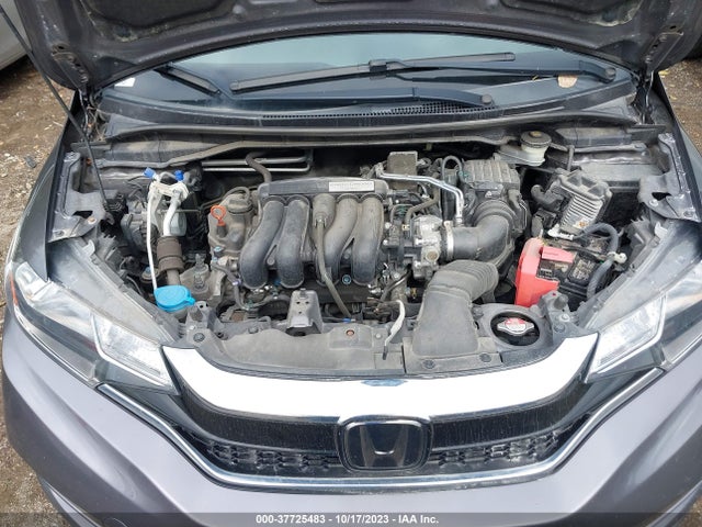 Honda FIT EX 2018 3HGGK5H87JM717737 Image 10