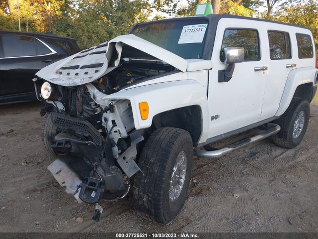2006 HUMMER H3 VIN: 5GTDN136168286520