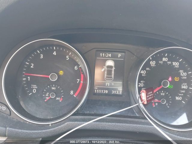 1VWBT7A33GC026552 Volkswagen Passat 1.8t Se