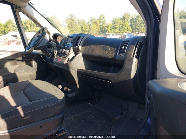 3C6TRVNG8HE532497 RAM Promaster Cargo Van