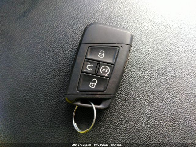 2020 VOLKSWAGEN ATLAS CROSS SPORT 1V2MC2CA0LC204680 Photo 10