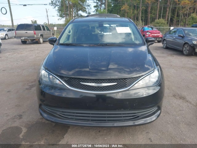 Chrysler Pacifica Lx 2017 2C4RC1CG8HR798018 Image 12