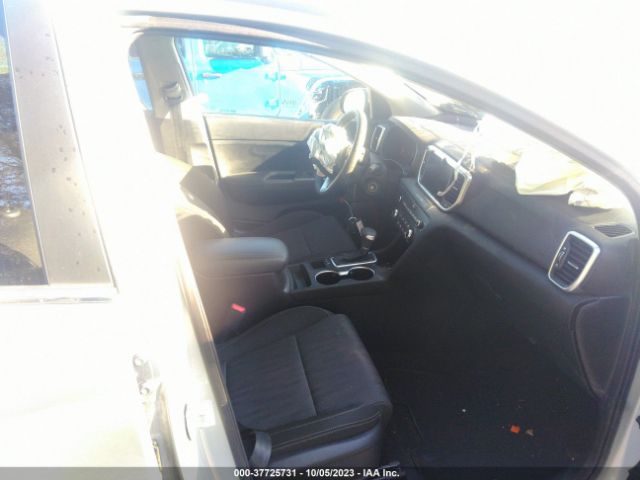 KNDPMCAC4M7930204 KIA Sportage Lx