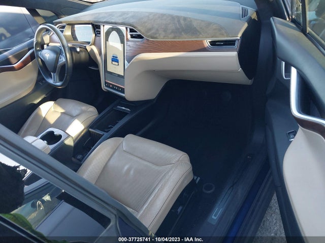 Tesla Model X P90d/75d/p100d 2016 5YJXCBE44GF000558 Image 5