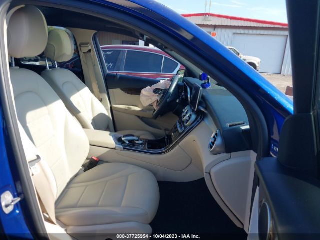 WDC0G4KB7JV037000 Mercedes-Benz Glc Glc 300