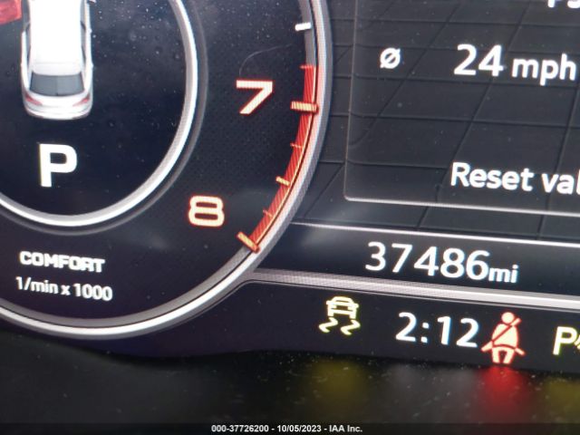 WA1BNAFY7K2048965 Audi Q5 Premium Plus