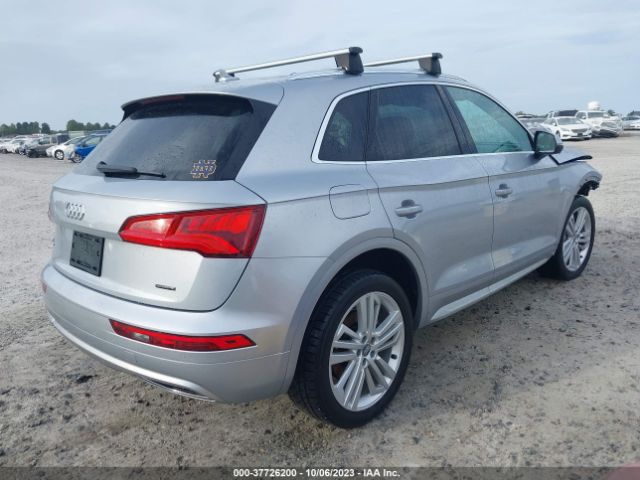 WA1BNAFY7K2048965 Audi Q5 Premium Plus