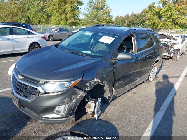 Chevrolet EQUINOX LT 2018 2GNAXSEV2J6238173 Image 2
